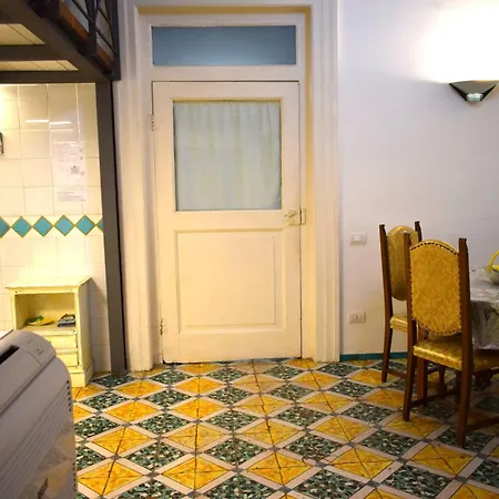 La Perla Antica Apartment